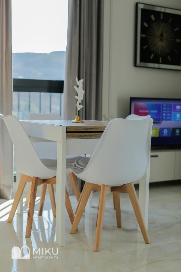Miku Apartment - Lovely 1 Bedroom Spectacular View Tirana Exterior photo