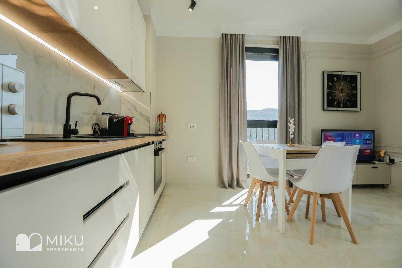 Miku Apartment - Lovely 1 Bedroom Spectacular View Tirana Exterior photo